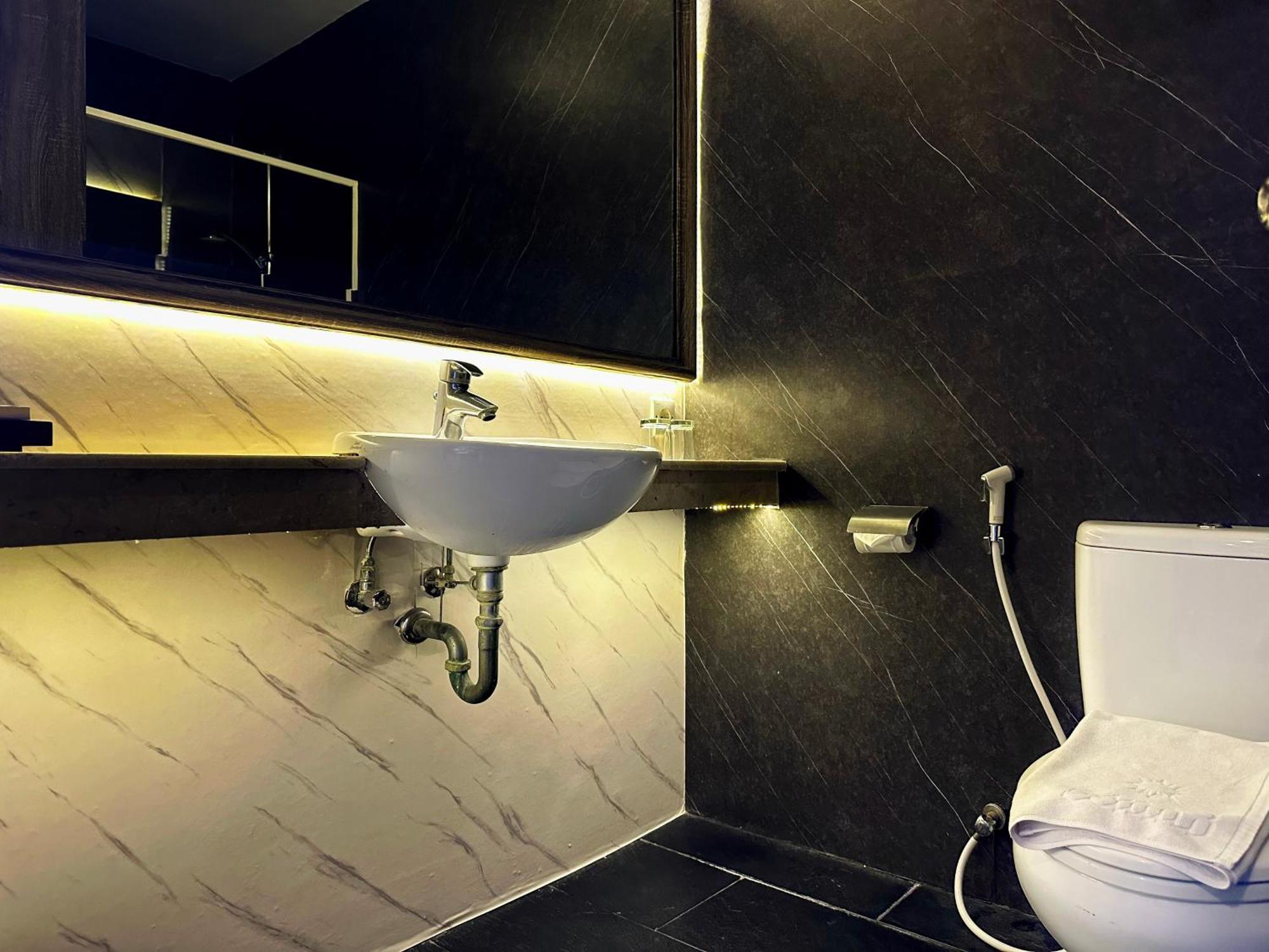 Stark Boutique Hotel&Spa Kuta Lombok Extérieur photo